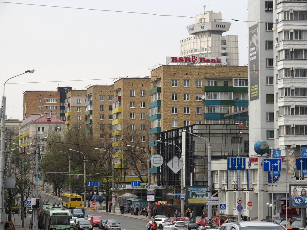 Kvartira-Studiya Center, Metro Nemiga Minsk Exterior photo